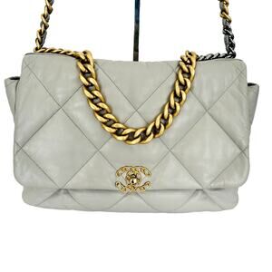 Chanel 19 Goatskin Quilted Medium Flap Purse Grey Tri-Color Chain Full Set & Box